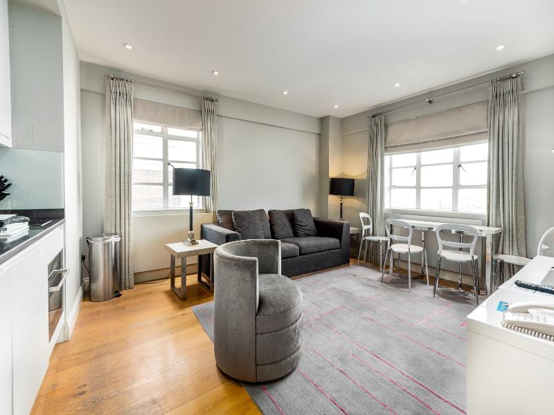 Nell Gwynn House Apartments - Oda