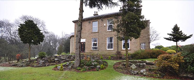 Gomersal Lodge - Genel