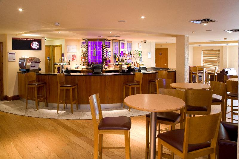 Premier Inn London Kew Bridge - Restoran