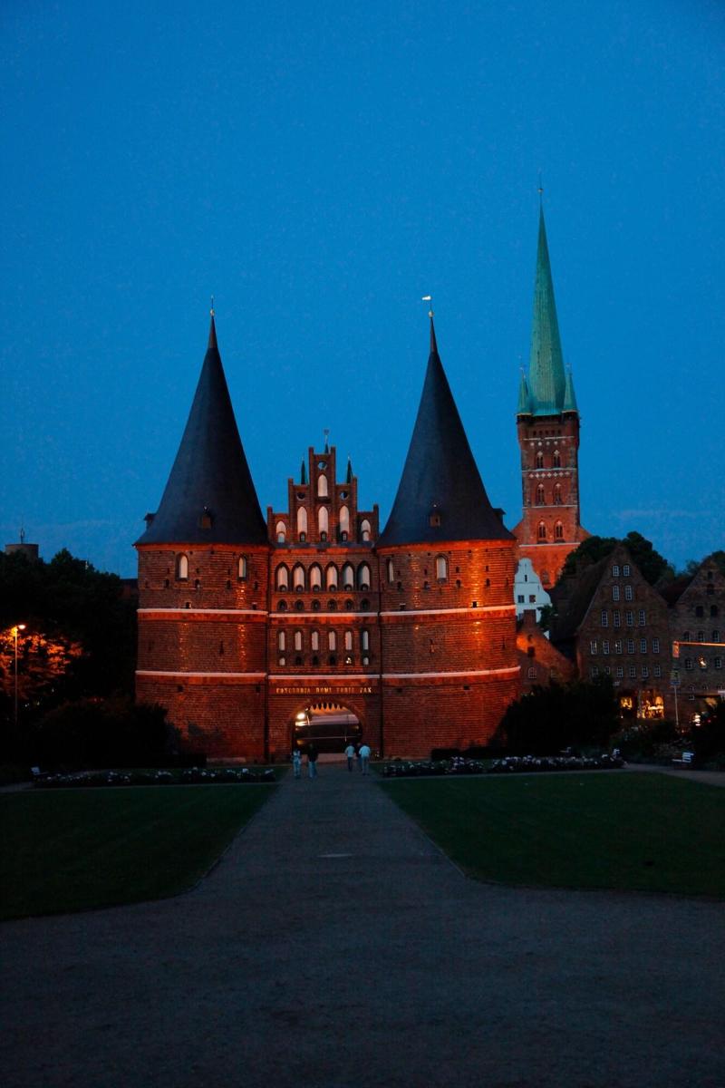 H+ Hotel Luebeck City Centre - Genel