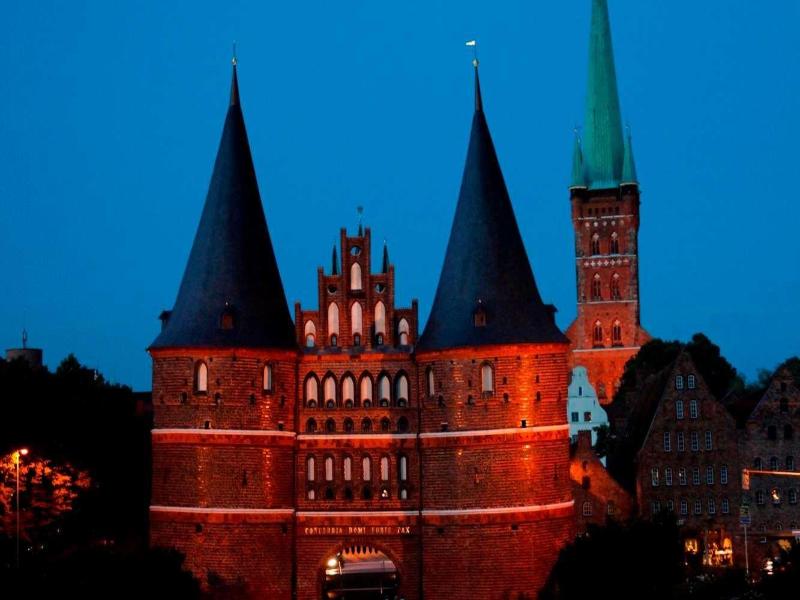 H+ Hotel Luebeck City Centre - Genel