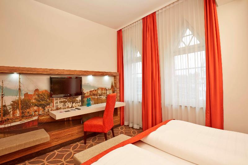 H+ Hotel Luebeck City Centre - Oda