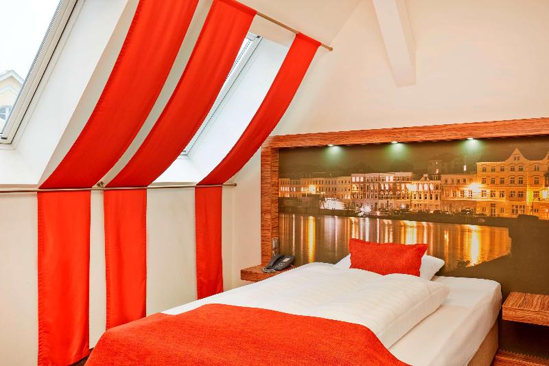 H+ Hotel Luebeck City Centre - Oda