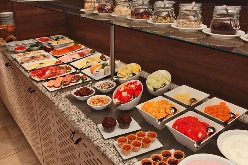 H+ Hotel Luebeck City Centre - Restoran