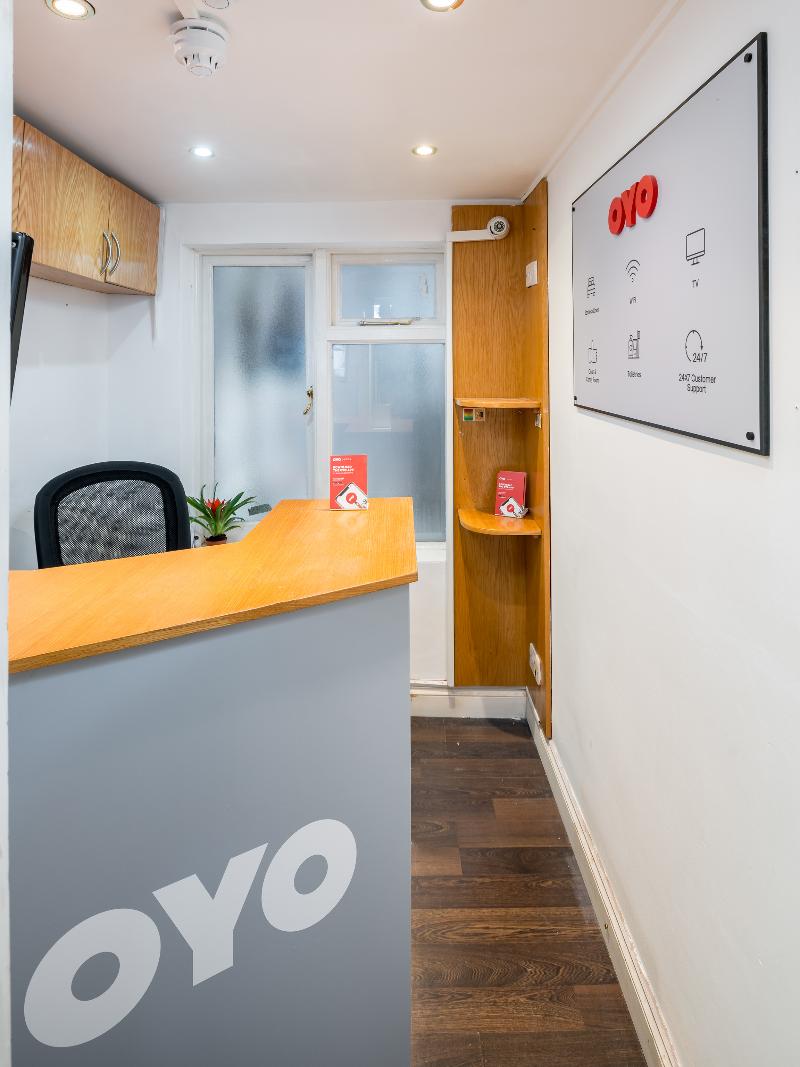 OYO Bakers Hotel, London Victoria - Lobi