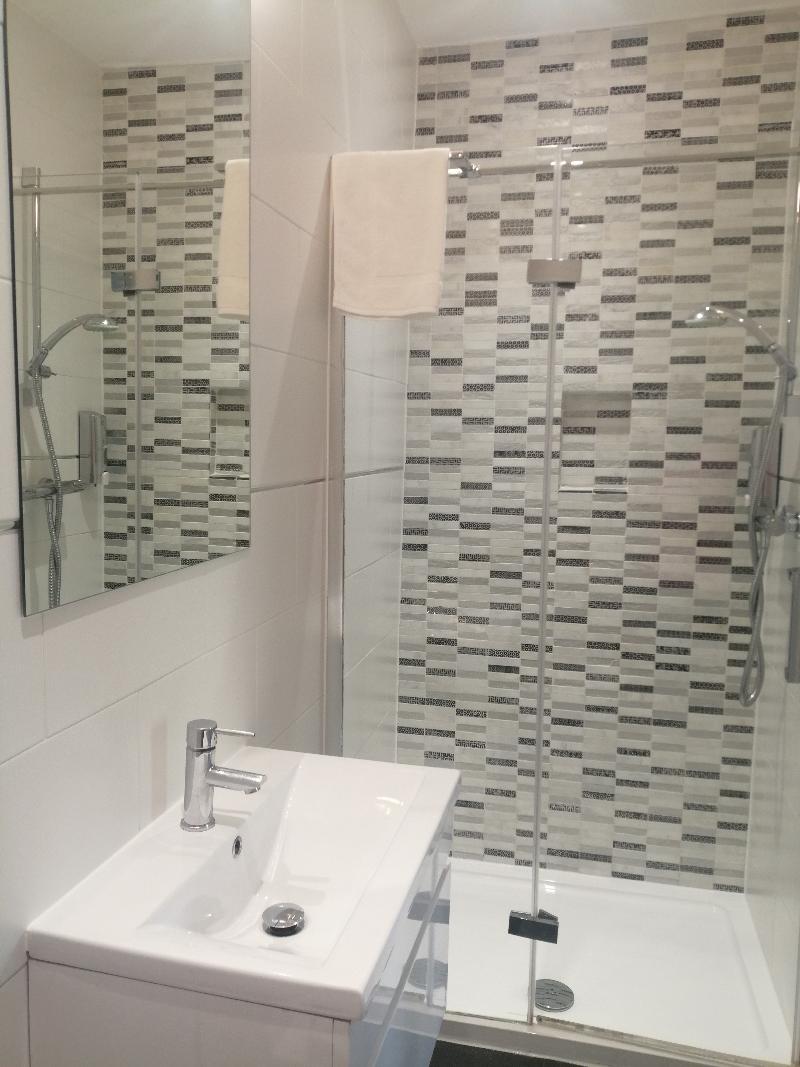 Mentone Hotel - Oda