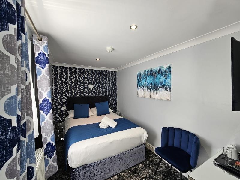 Mentone Hotel - Oda