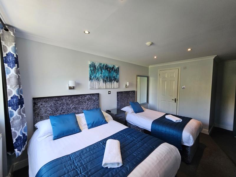 Mentone Hotel - Oda