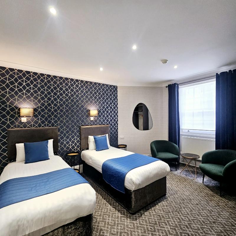 Mentone Hotel - Oda