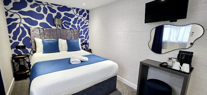 Mentone Hotel - Oda
