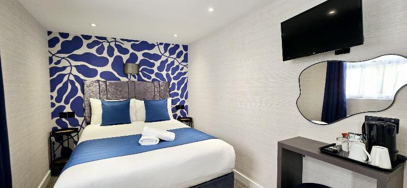 Mentone Hotel - Oda