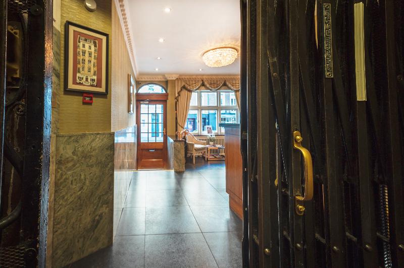 Curzon Street by Mansley - Lobi