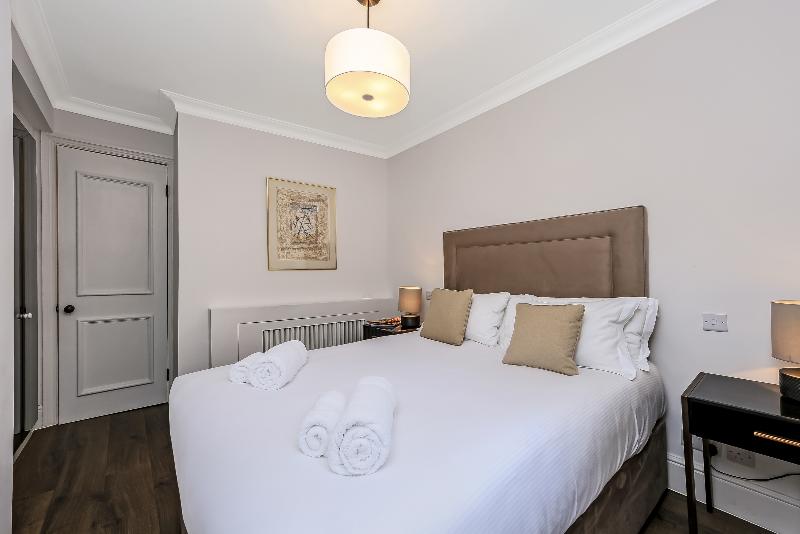 Curzon Street by Mansley - Oda