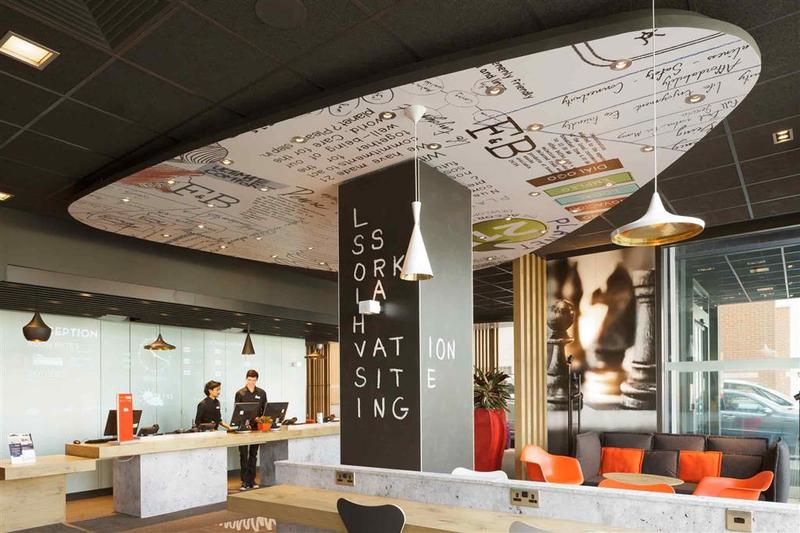 ibis Londra Excel Docklands - Lobi
