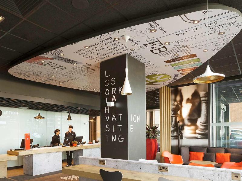 ibis Londra Excel Docklands - Lobi