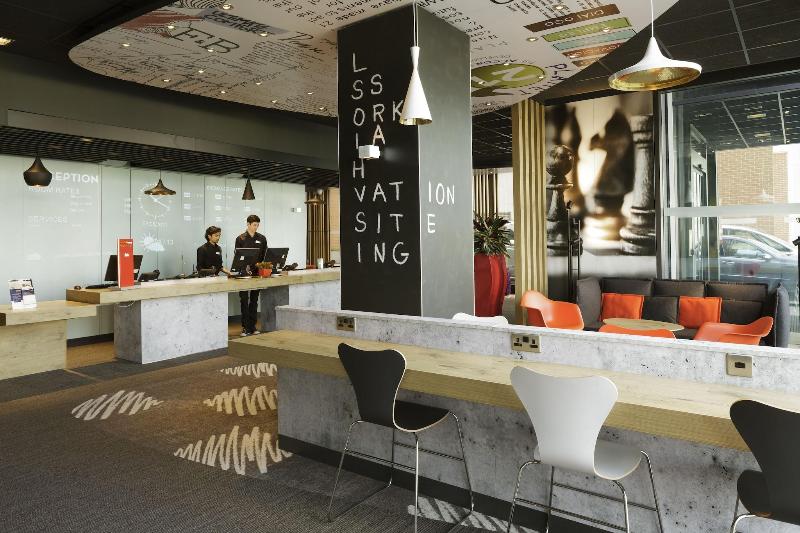ibis Londra Excel Docklands - Lobi