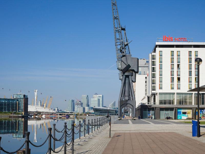 ibis Londra Excel Docklands - Genel