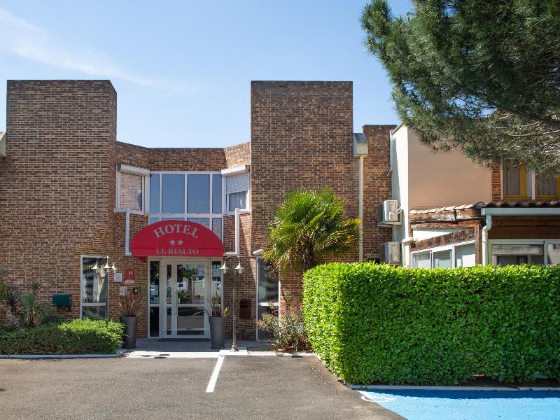 Logis Hôtel le Rialto - Genel