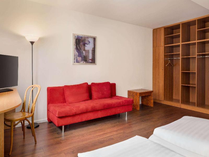 Amedia Express Sattledt a Trademark by Wyndham - Oda