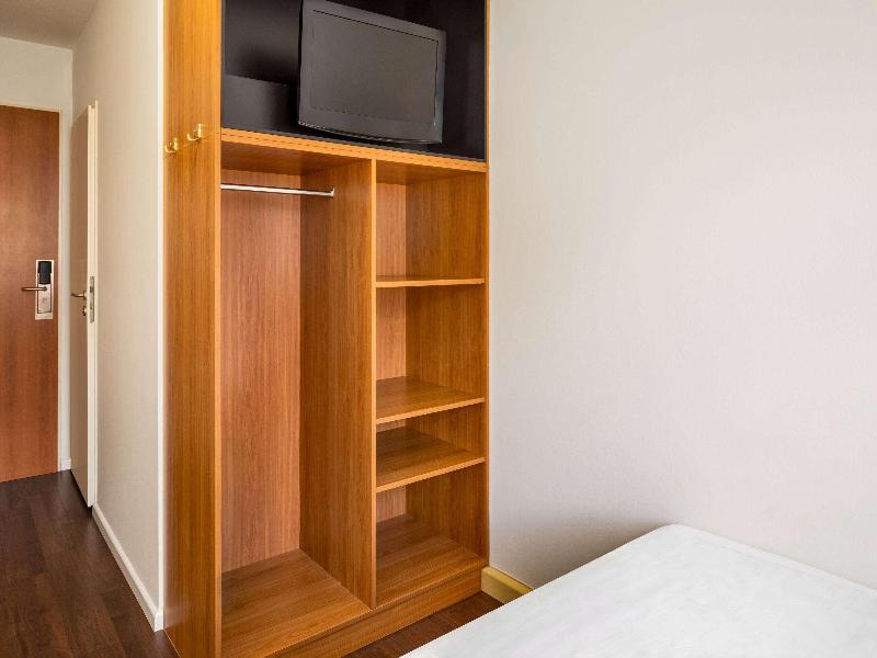 Amedia Express Sattledt a Trademark by Wyndham - Oda