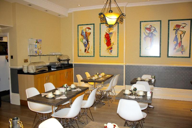 Columbus Hotel - Genel