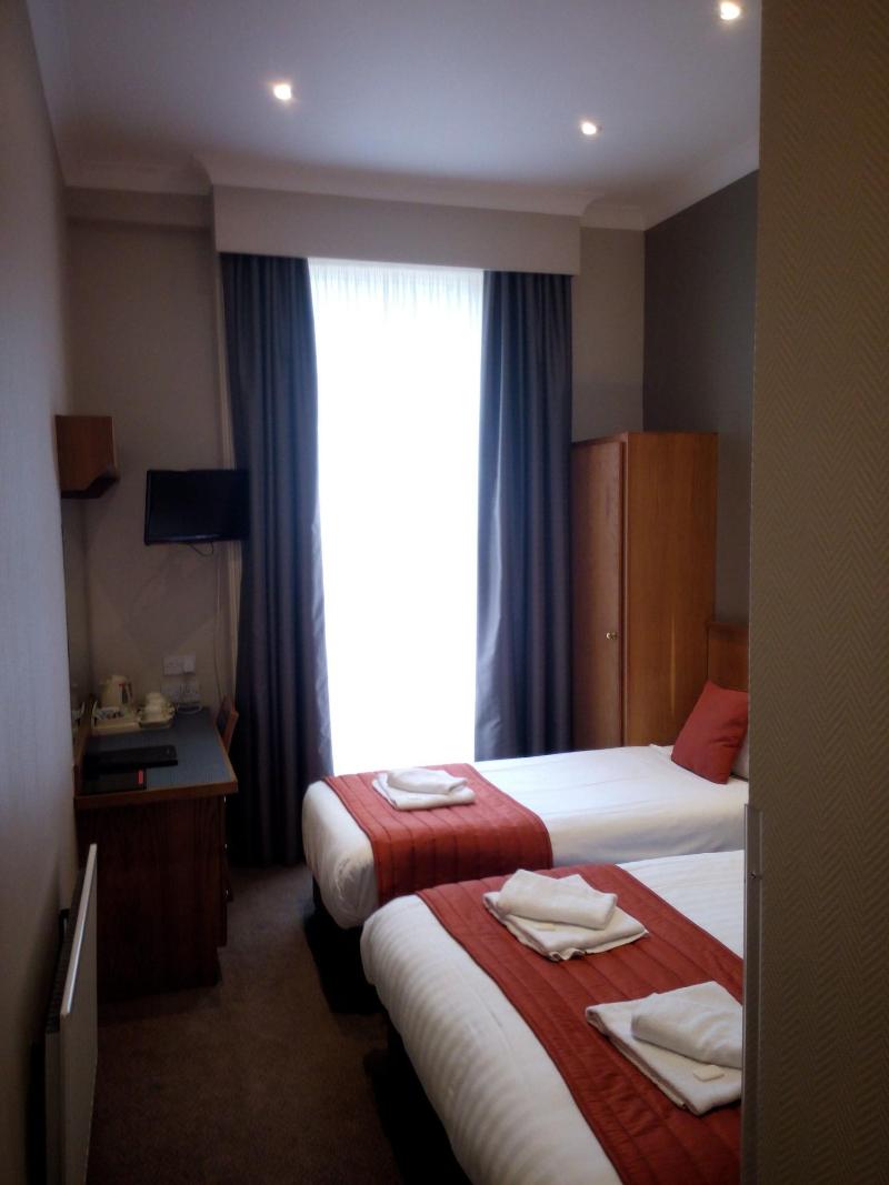 Columbus Hotel - Oda
