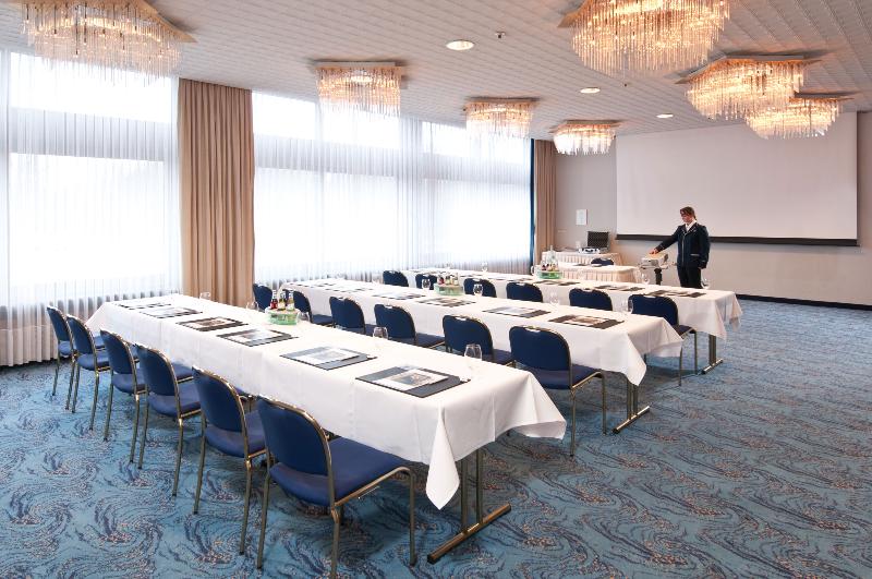 Maritim Strandhotel Travemünde - Toplantı