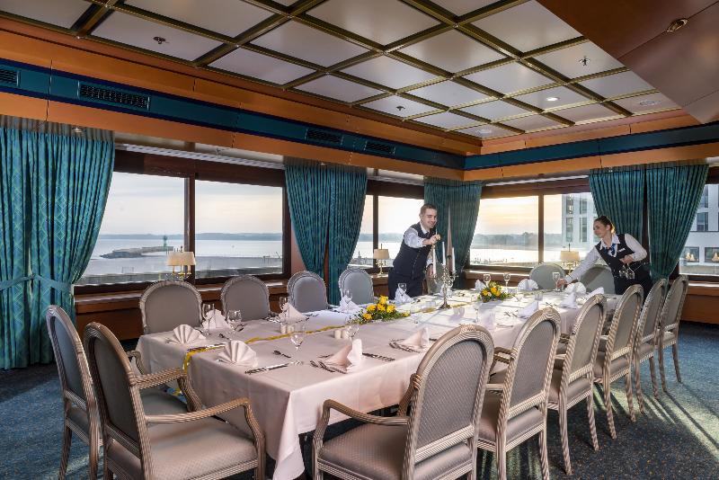 Maritim Strandhotel Travemünde - Restoran