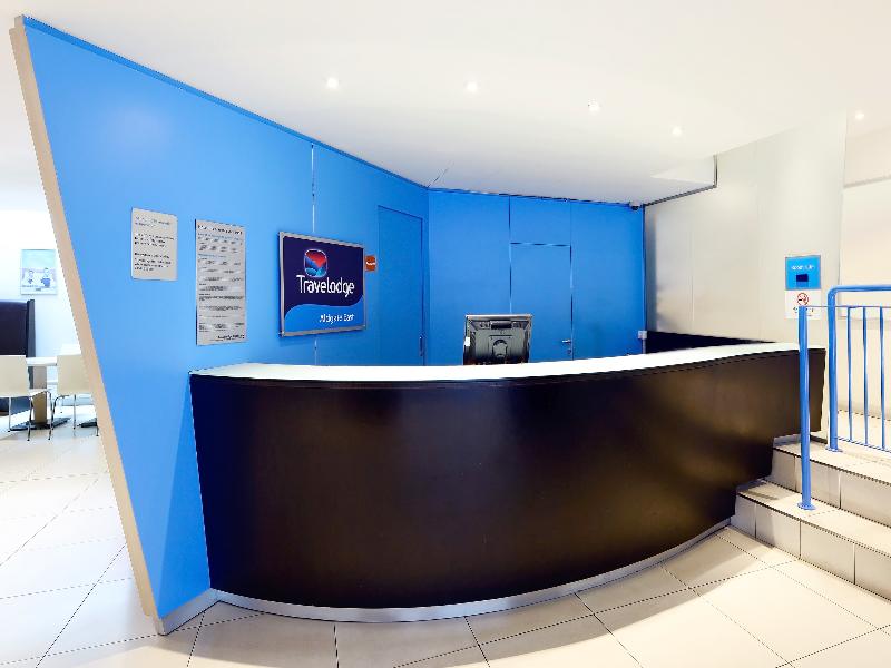 Travelodge Aldgate East - Lobi