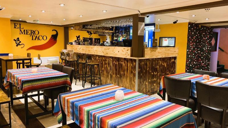 Eurotraveller Hotel - Express - Restoran