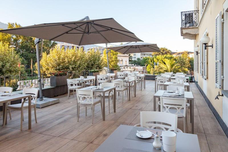 Du Lac - Restoran