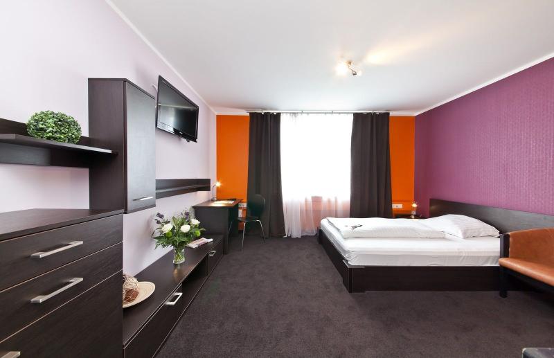 Hotel Aviva - Oda