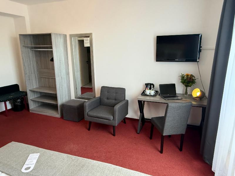 Hotel Aviva - Oda