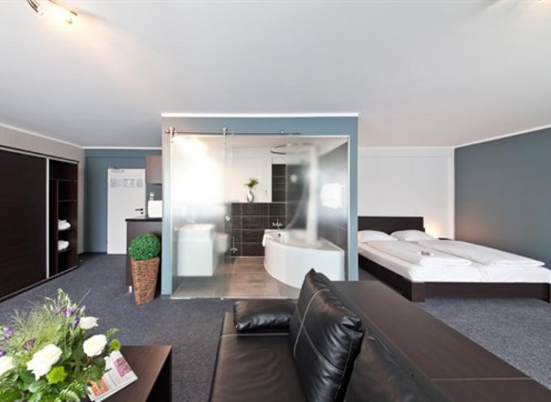 Hotel Aviva - Oda