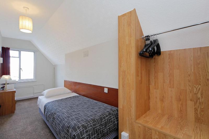 London Visitors Hotel - Oda