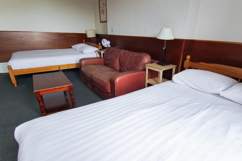 London Visitors Hotel - Oda