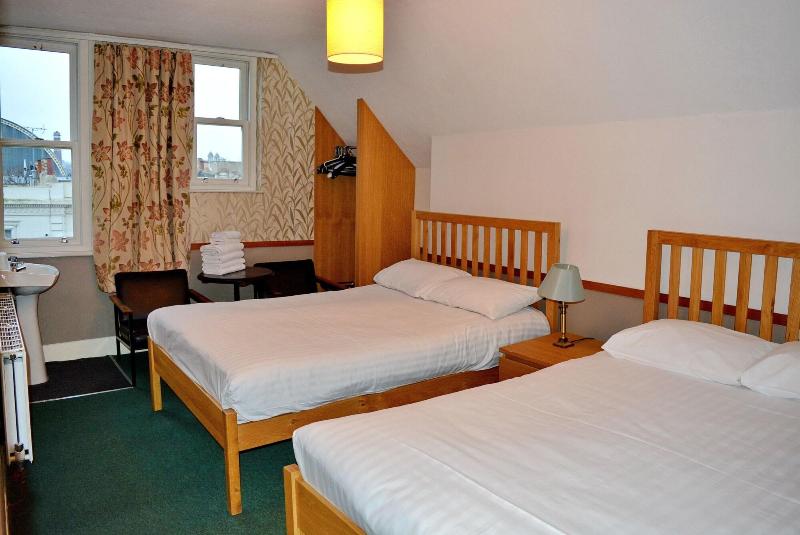 London Visitors Hotel - Oda