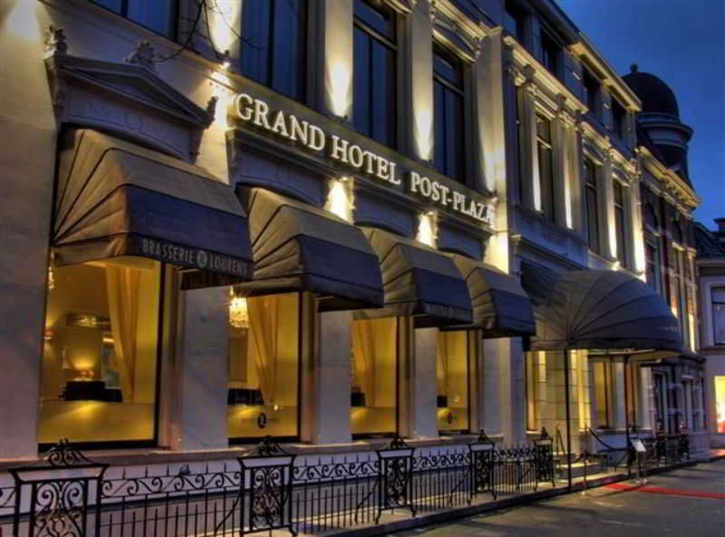 Post-Plaza Hotel & Grand Café otel fotoğrafı
