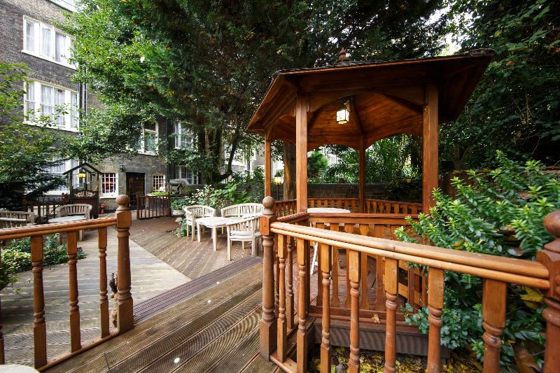 Regency House - Genel