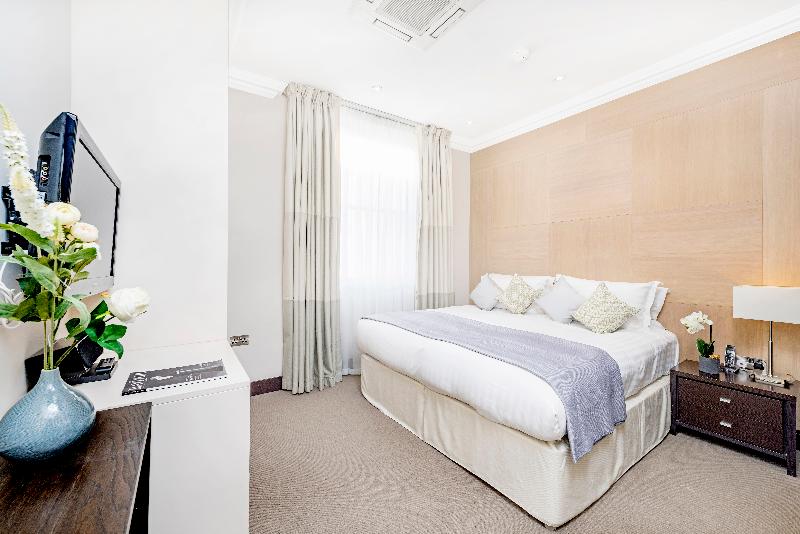 Queensgate 130 - Oda