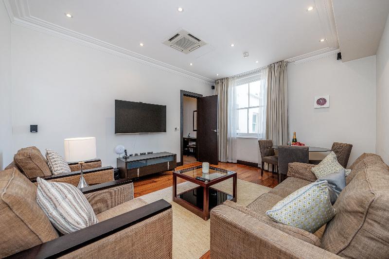 Queensgate 130 - Oda