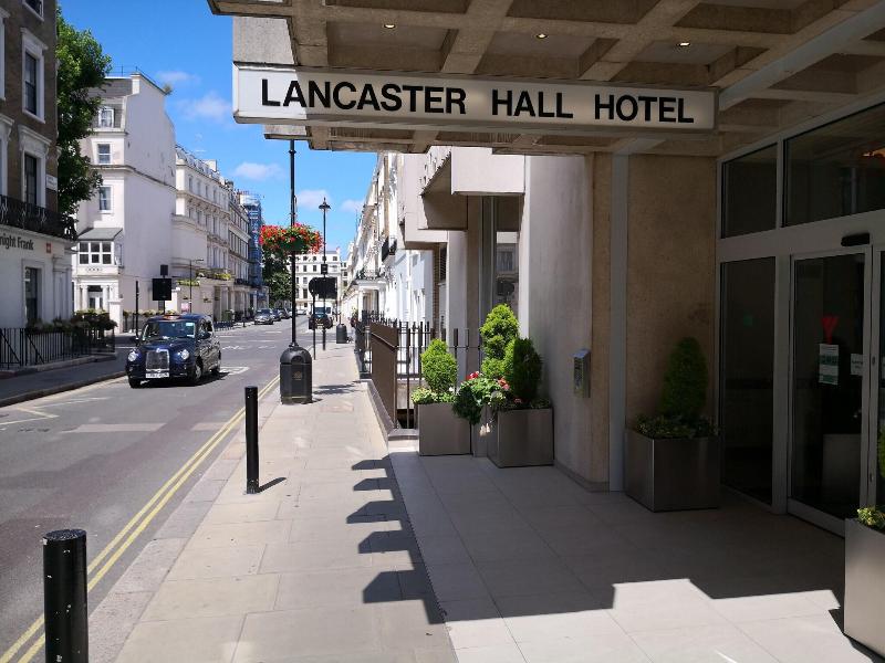 Lancaster Hall - Genel
