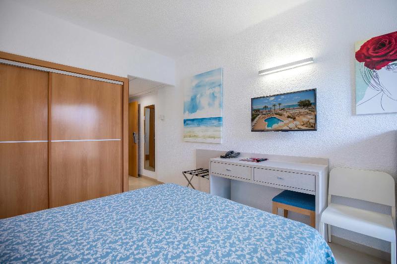 Hotel Servigroup Trinimar - Oda
