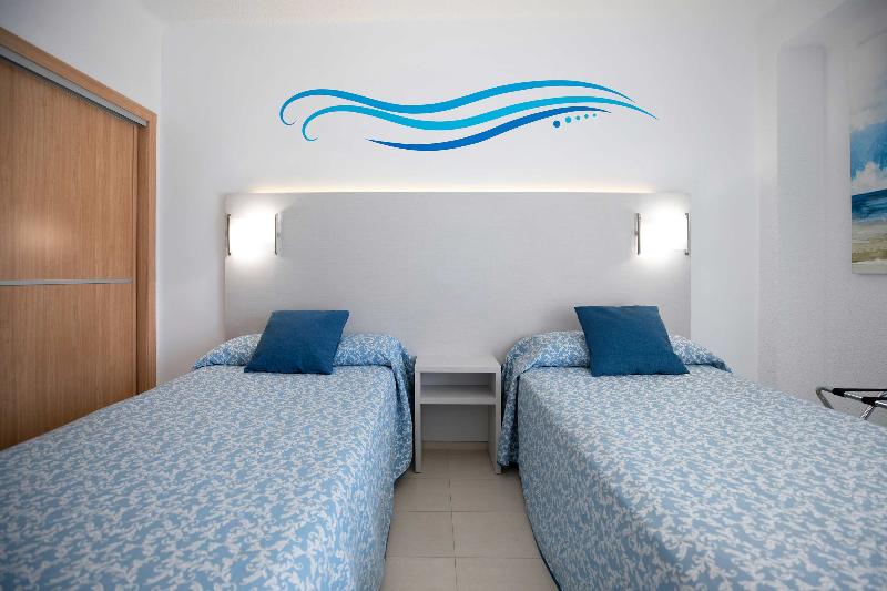 Hotel Servigroup Trinimar - Oda