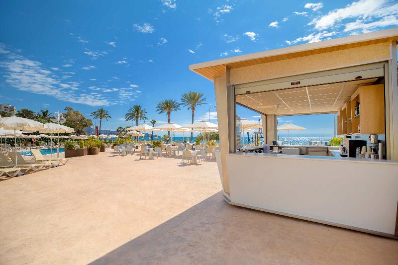 Hotel Servigroup Trinimar - Teras