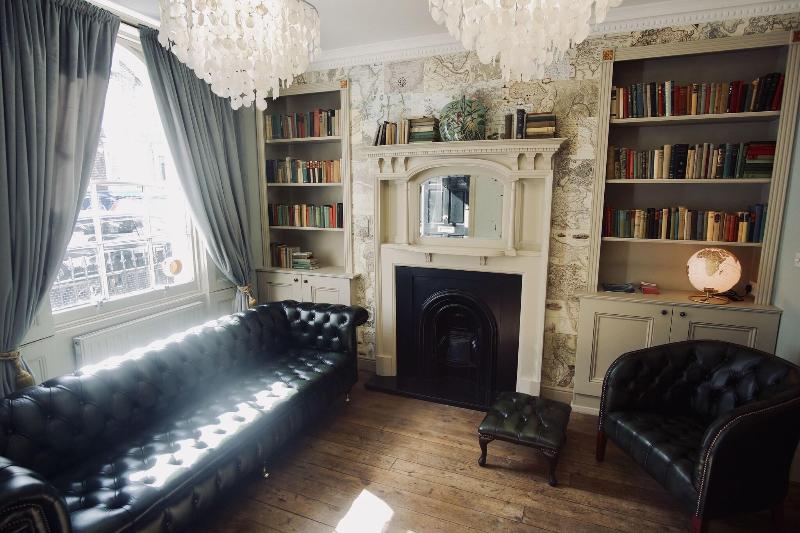 Swinton Hotel - Genel