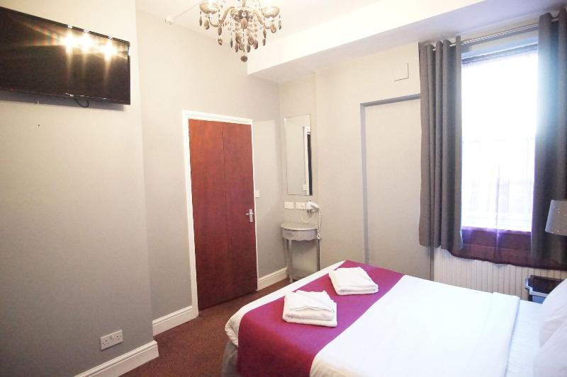 Swinton Hotel - Oda