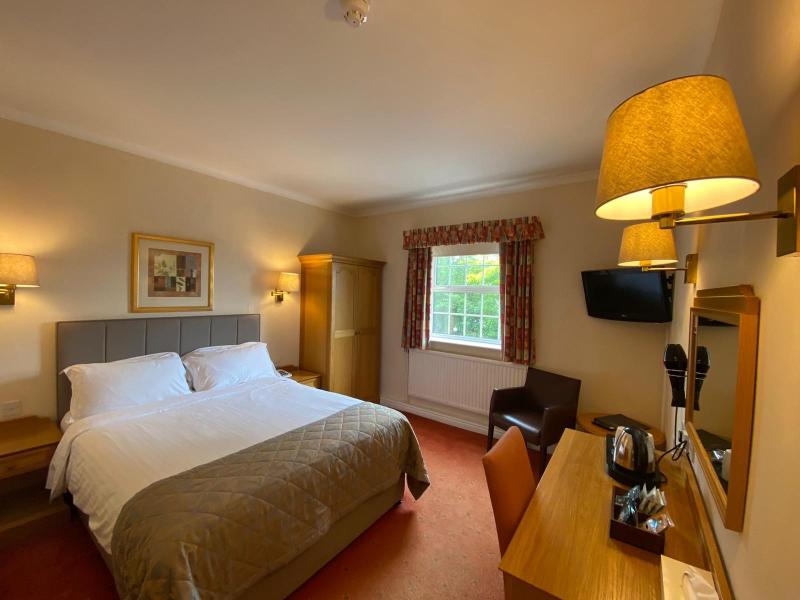 Reigate Manor - Oda