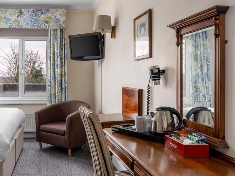 Reigate Manor - Oda