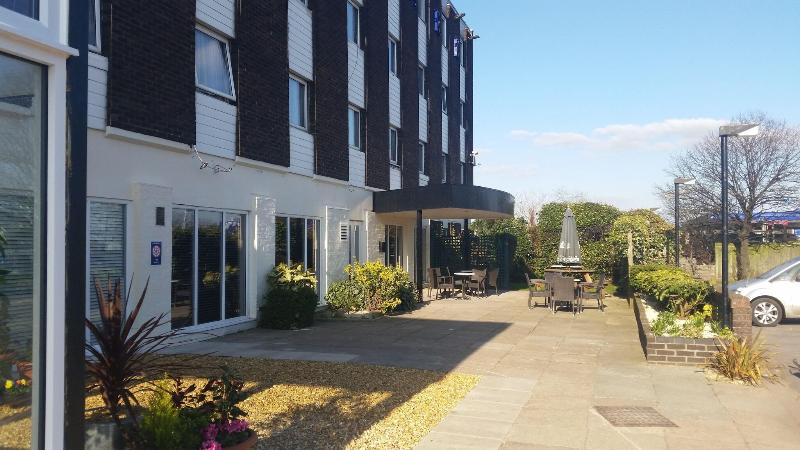 The Park Hotel - Genel